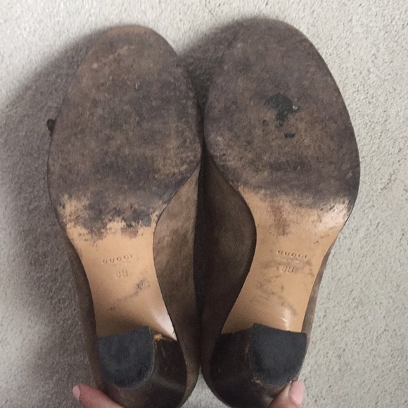 Gucci Brown Suede Tassel Loafer Pump - Picture 2 of 8